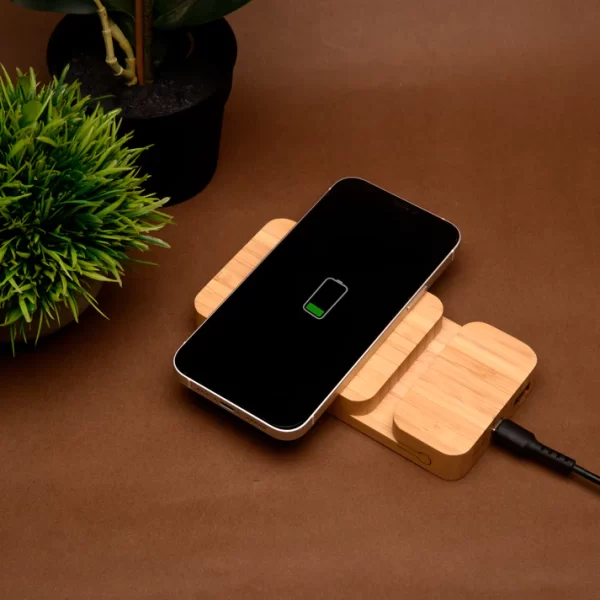 Oak 15W, 5000mAh Wireless Power Bank With Mobile Holder - Image 2
